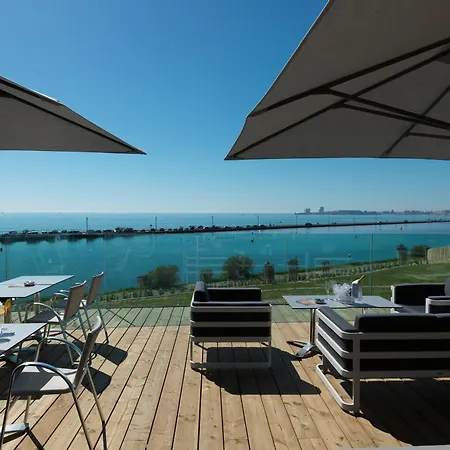 Cote Ouest Thalasso & D'olonne - Mgallery Collection 4* Ле-Сабль-д’Олон