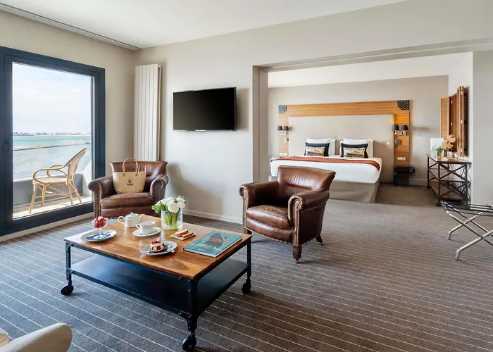 Côte Ouest Thalasso&spa D'olonne - Mgallery 4* Les Sables-dʼOlonne